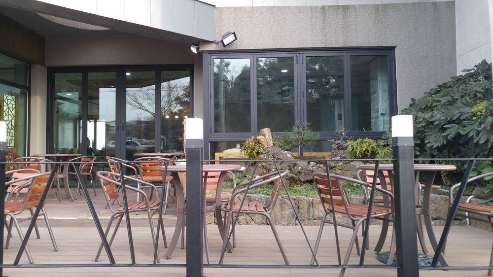 Olleyo Resort Seogwipo Exterior foto